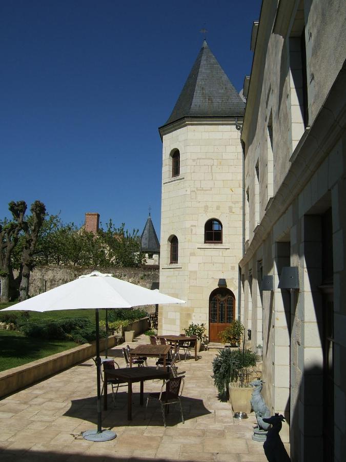 Gites Aubelle - La Maison Aubelle Montreuil-Bellay Buitenkant foto