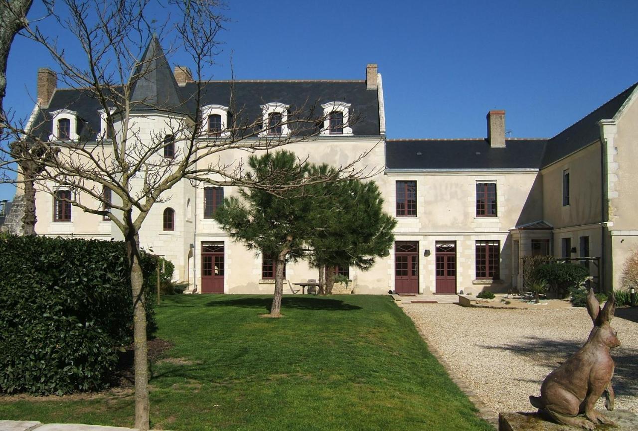 Gites Aubelle - La Maison Aubelle Montreuil-Bellay Buitenkant foto