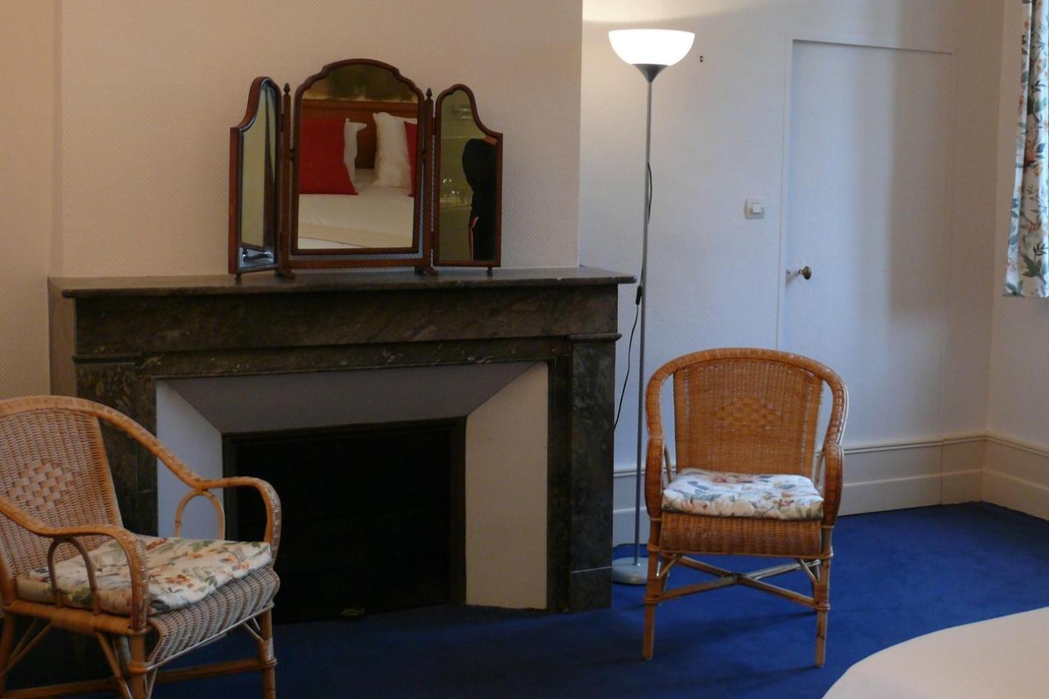 Gites Aubelle - La Maison Aubelle Montreuil-Bellay Buitenkant foto
